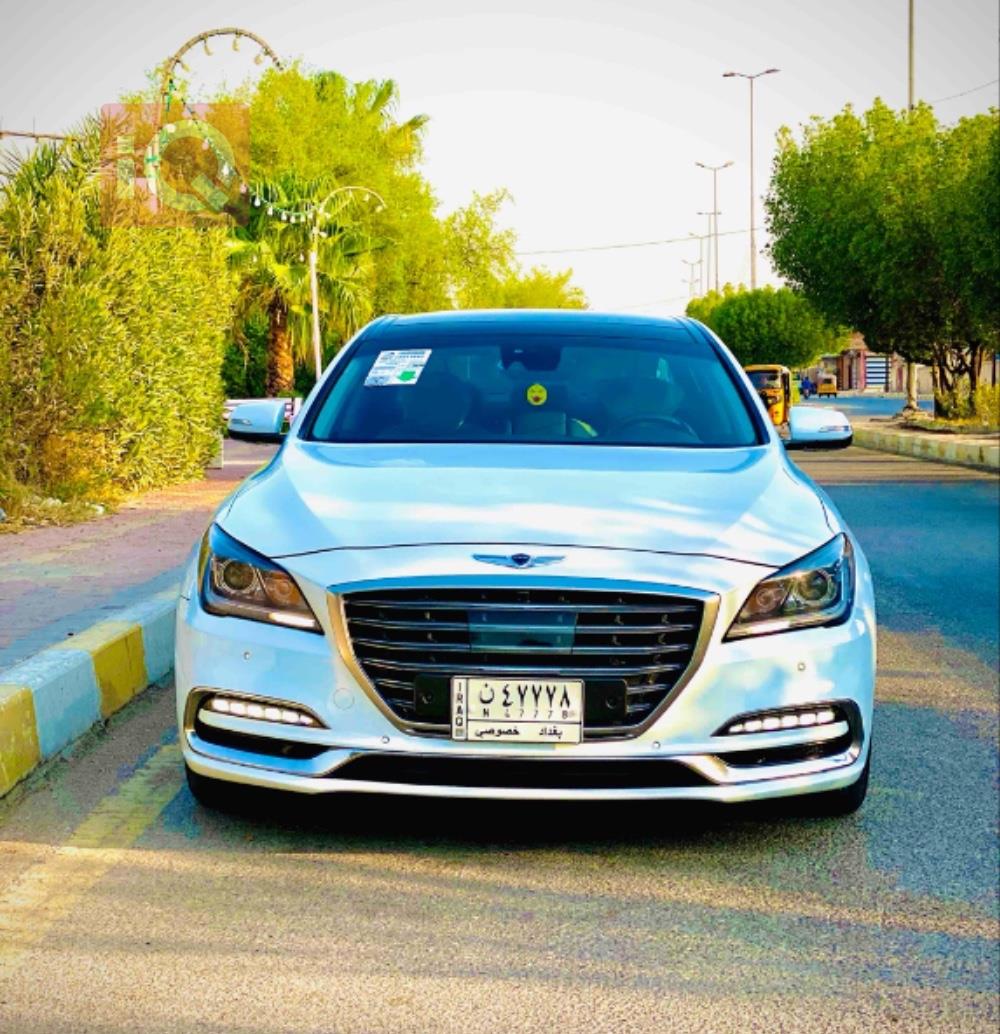 جنسس G80
